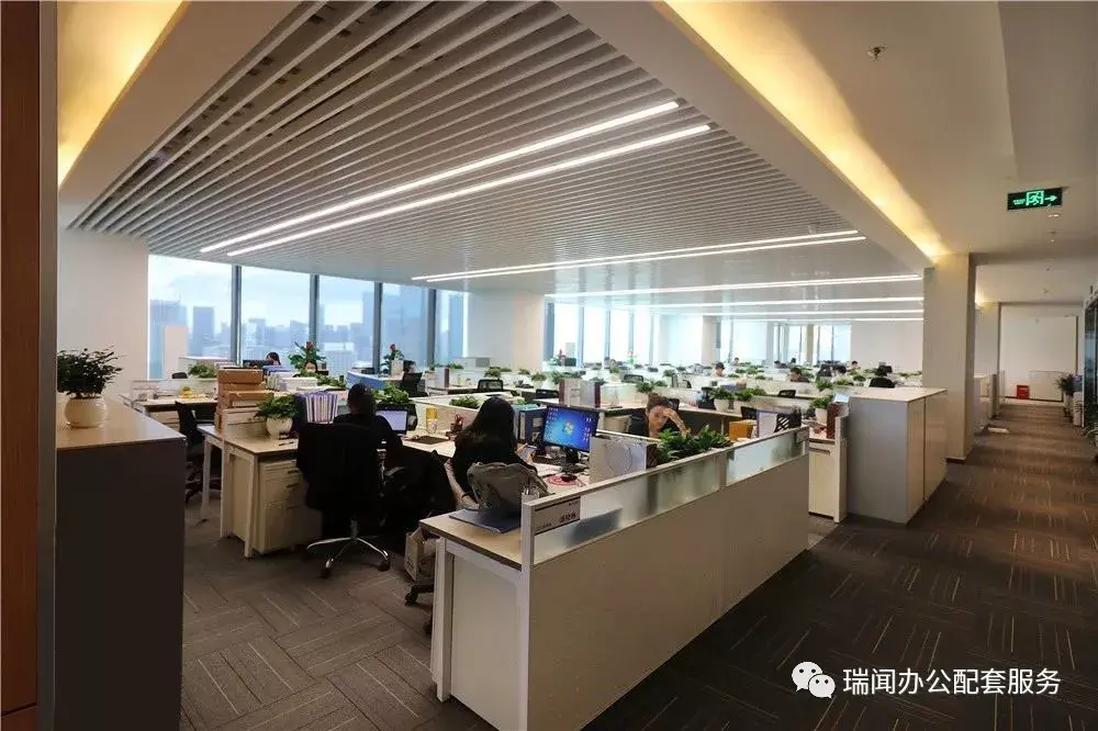 开放式办公空间VS格子间，创造效率才是关键！ - 知乎