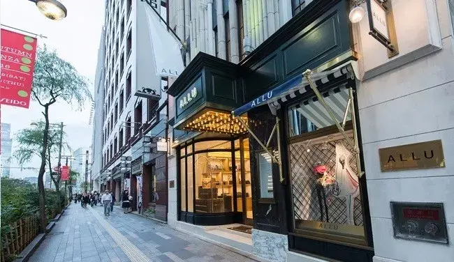 日本中古店angelababy都淘货买二手真的不寒碜