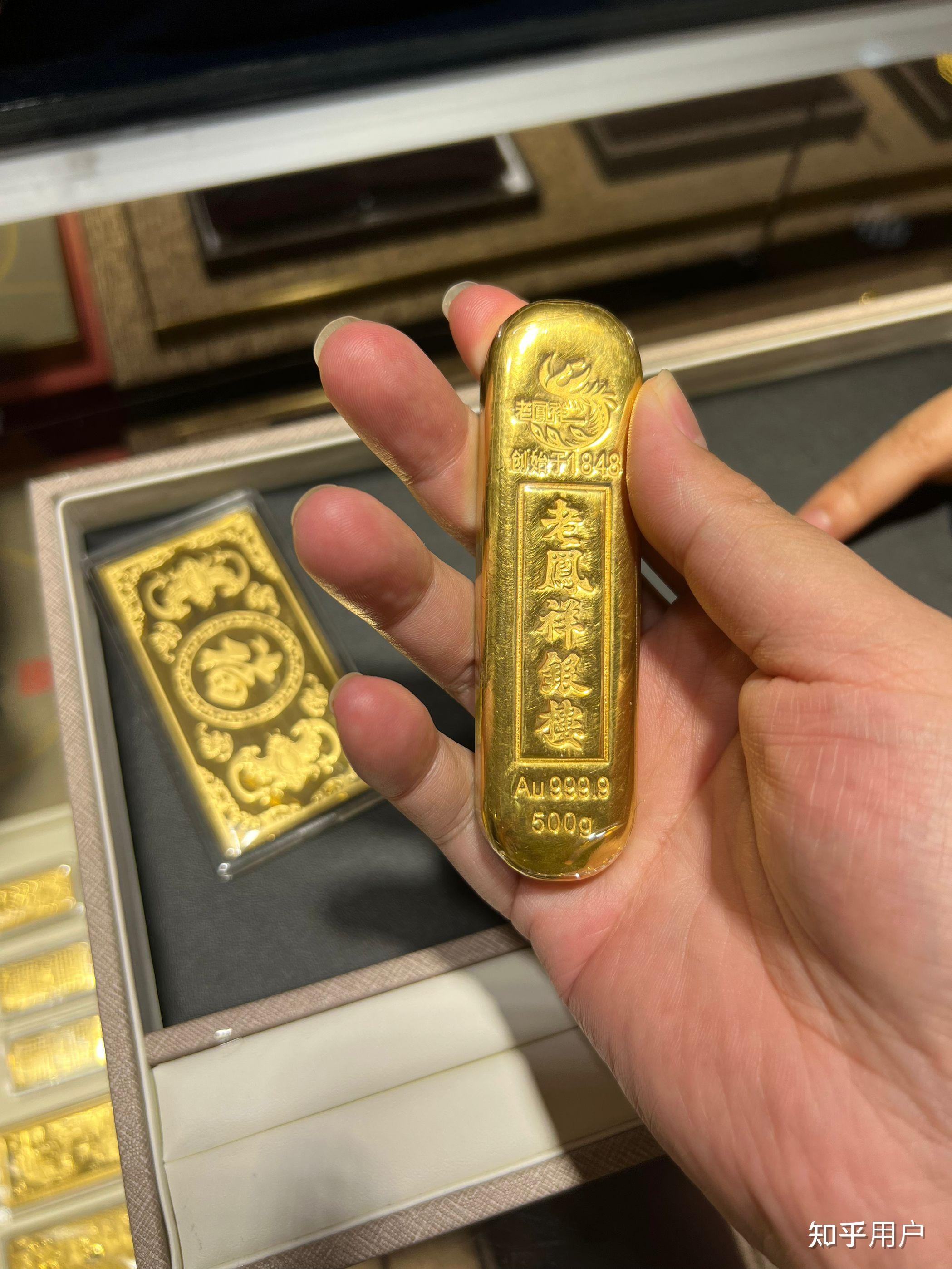 女朋友问我要1kg金条作为礼物,说是试探我,请问我怎么回应?