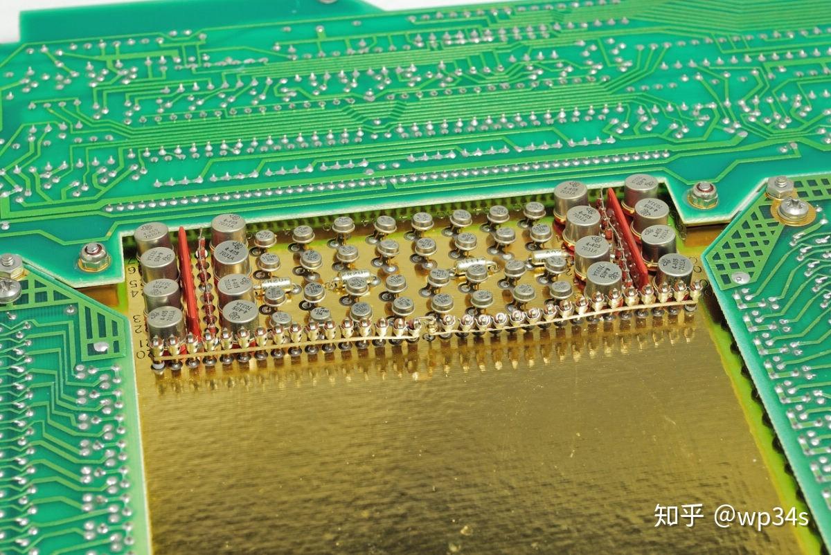 电与磁的极致艺术~1968年的HP9100A晶体管计算器(机)-2