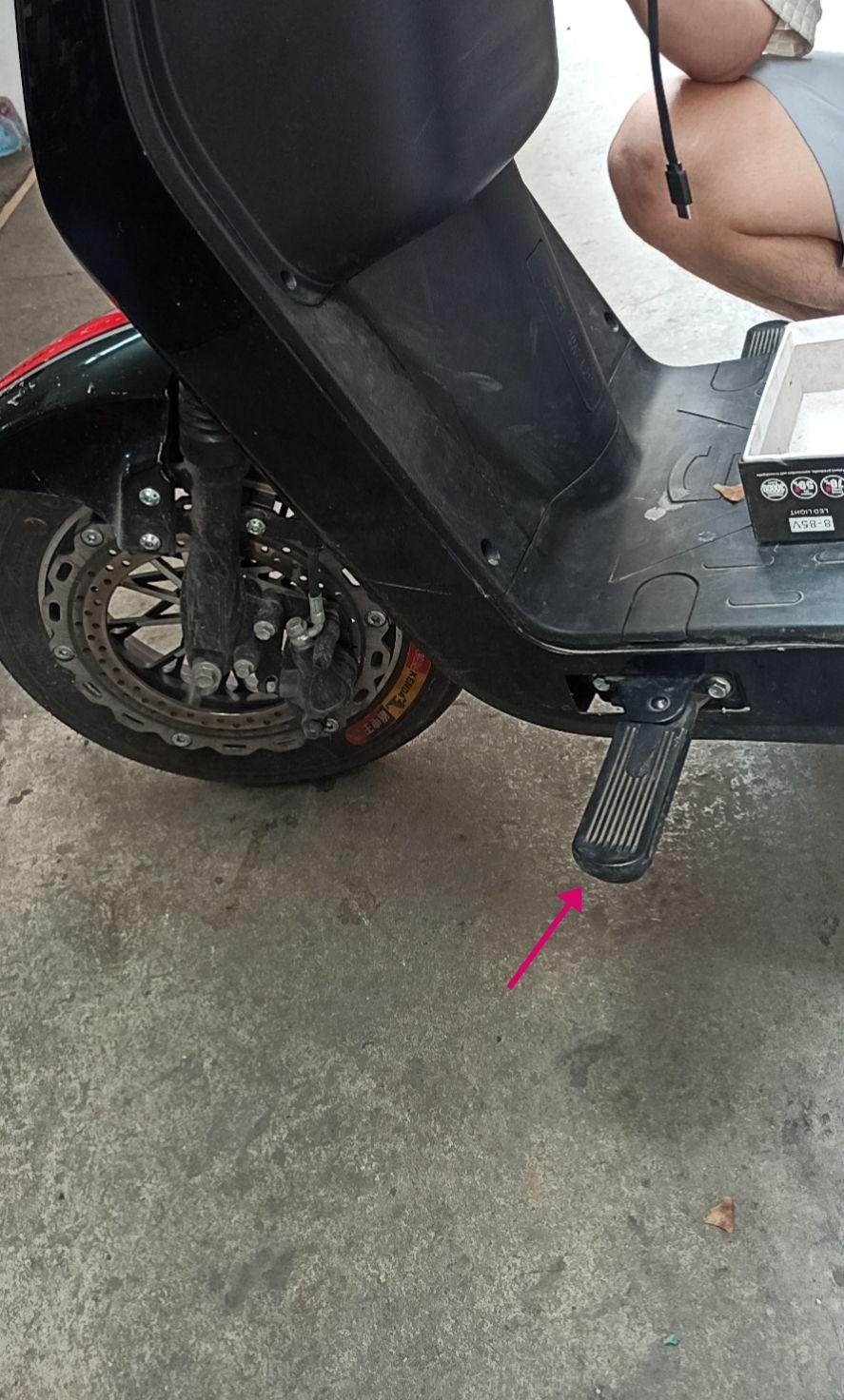 骑电瓶车可以压弯嘛? - 知乎