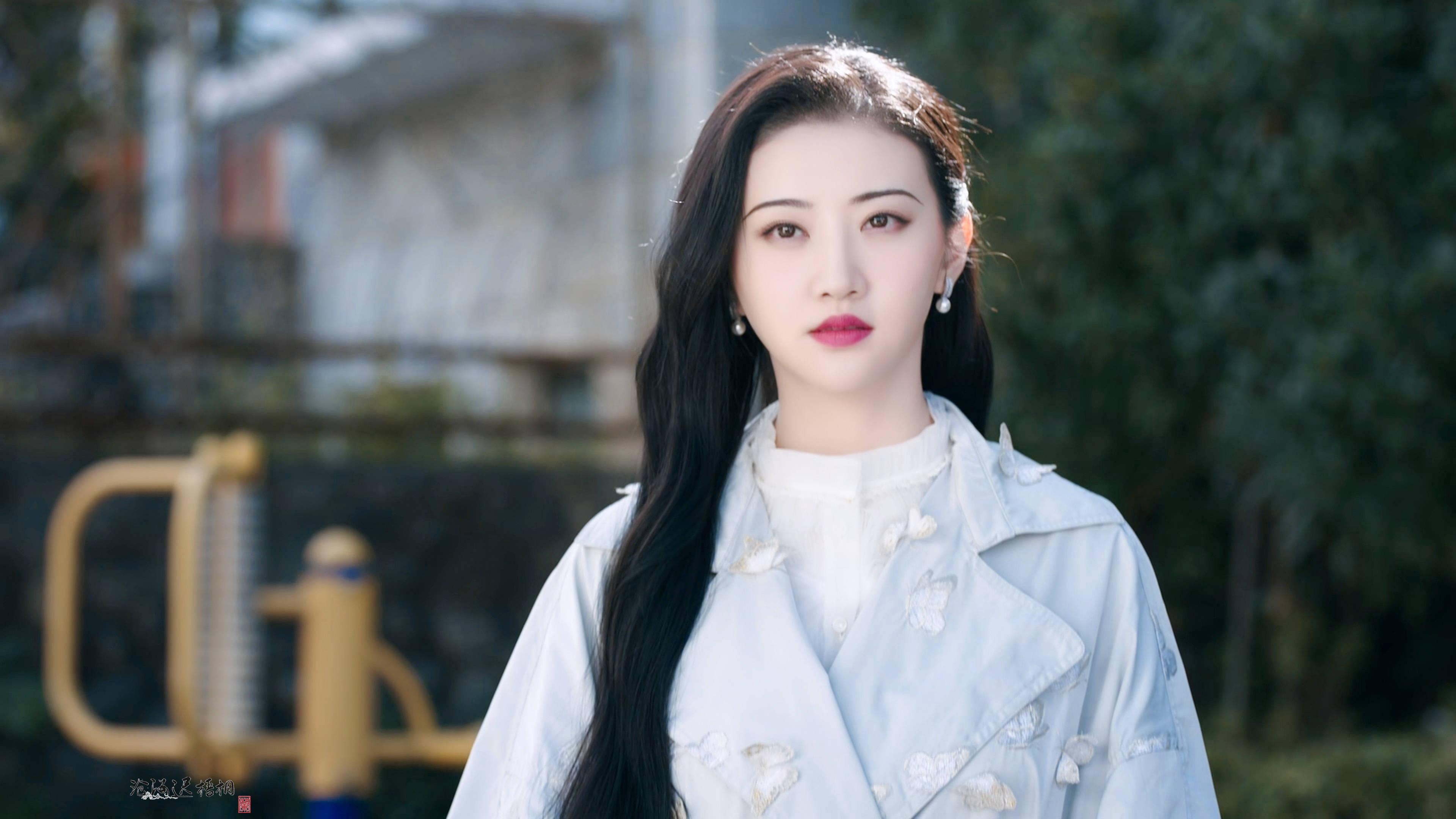 如何评价景甜在《司藤》中的表现? - 知乎