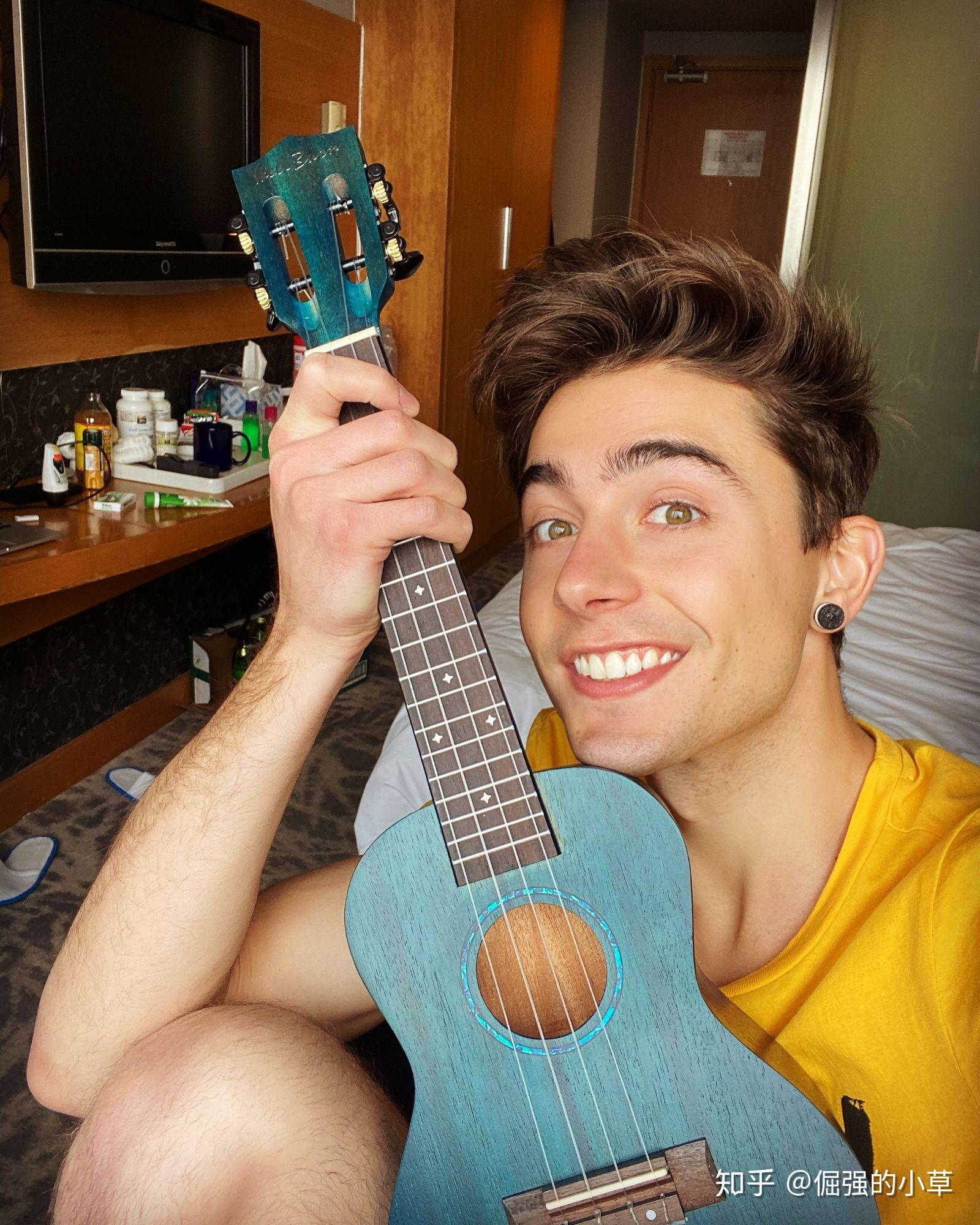 如何评价b站夏波波? - 知乎