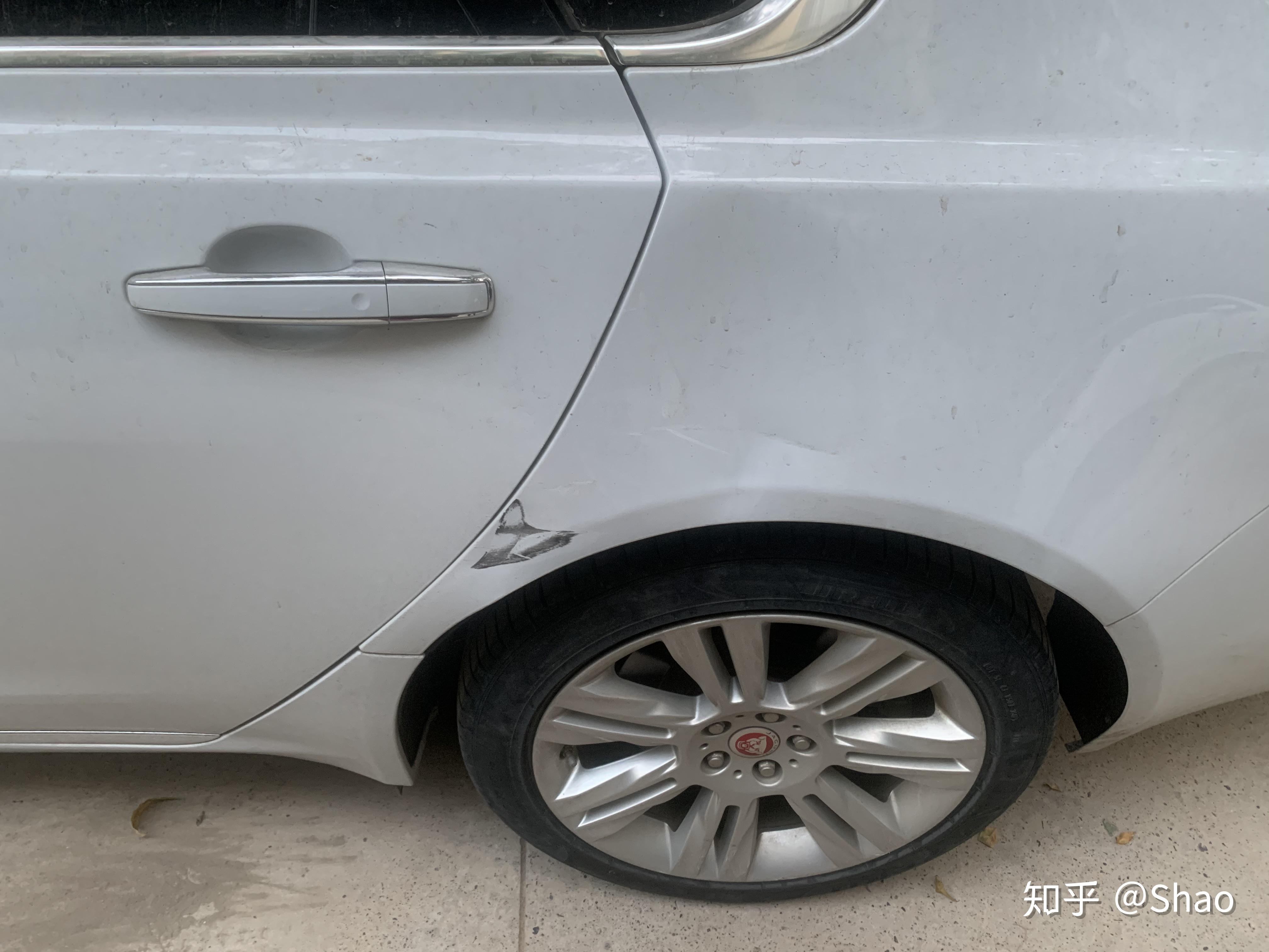 修复案例：顶好汽车凹陷修复之前翼子板凹陷篇_搜狐汽车_搜狐网