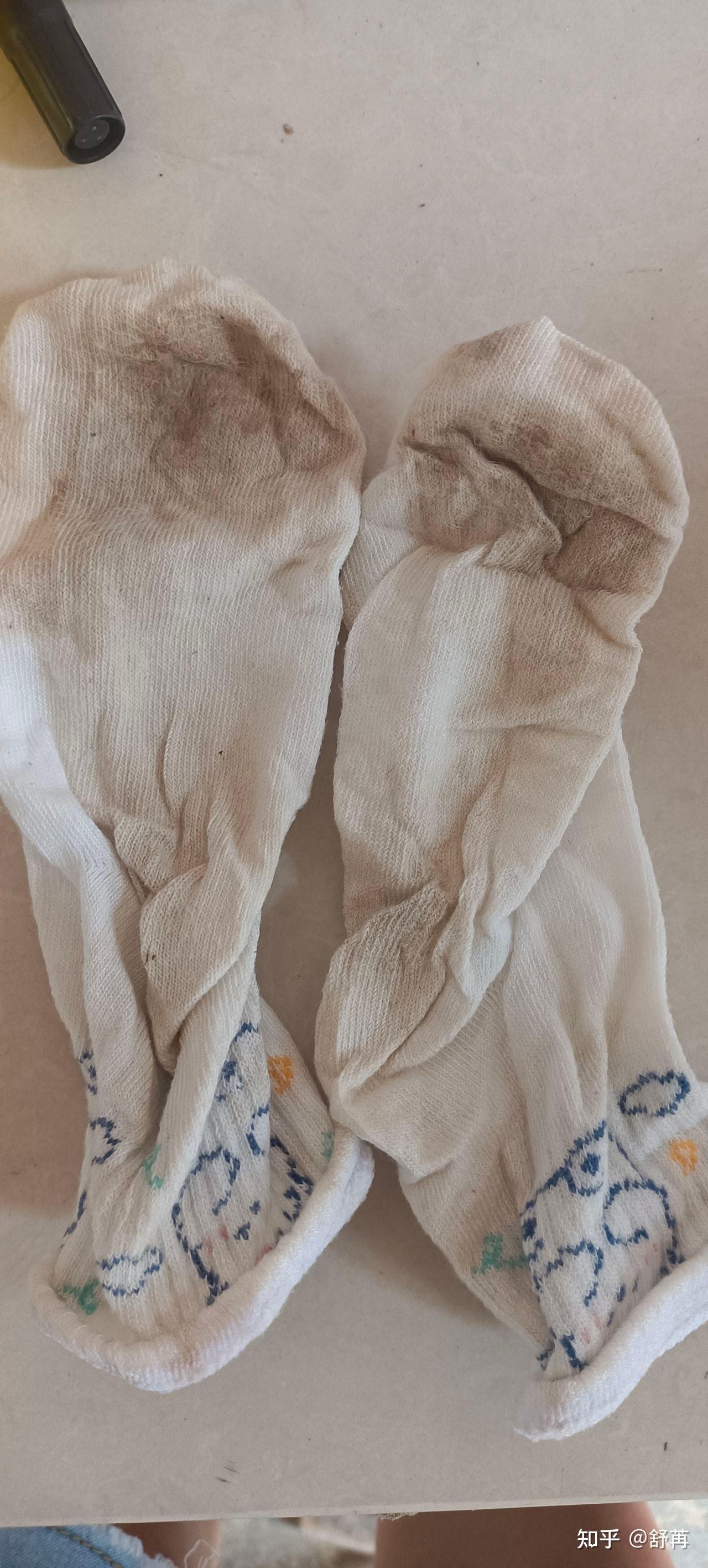 女生的袜子真这么臭