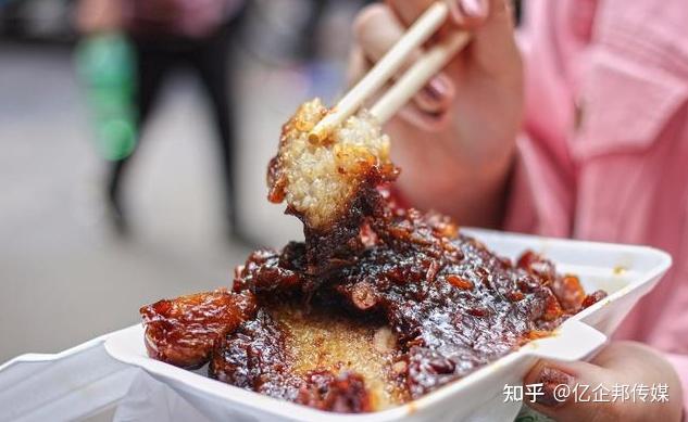 東臺吃喝玩樂的地方西溪天仙緣草市街吃甑糕真熱鬧