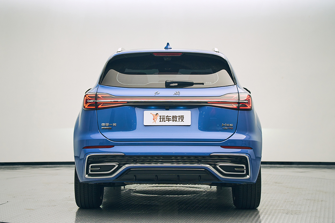 智能化比肩新势力这款1838万起的b级豪华suv真香