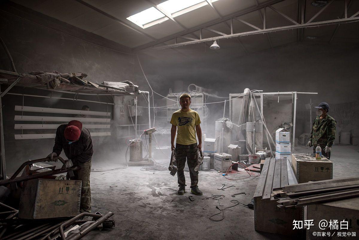 危险的作业场所一定要提前做好个人防护工作,尽量避免高粉尘浓度区域