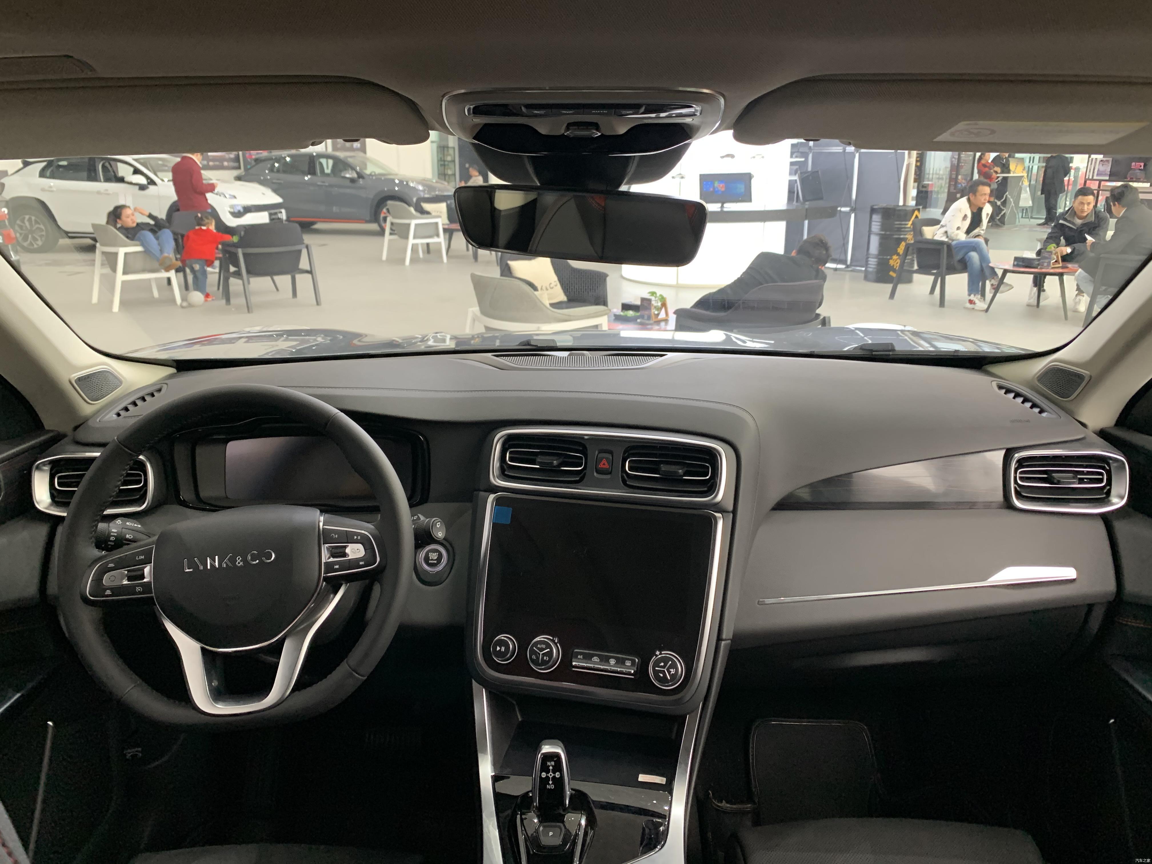 到店实拍领克01phev时尚新宠儿外形不变带电更给力