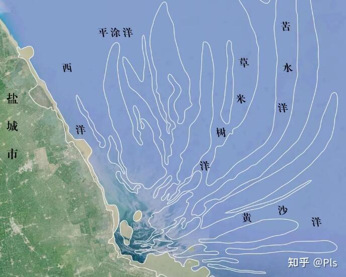 卫星地图上,江苏东台以东近海类似河口沙洲绿色地块是什么?是的话是哪条河冲出来的,泥沙量这么大?