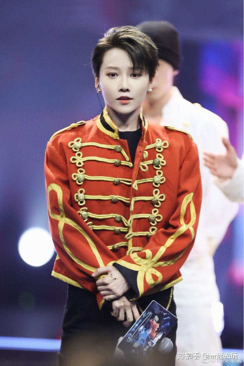 如何评价刘雨昕调皮蛋在蒙面舞王第十期最后一期的表现