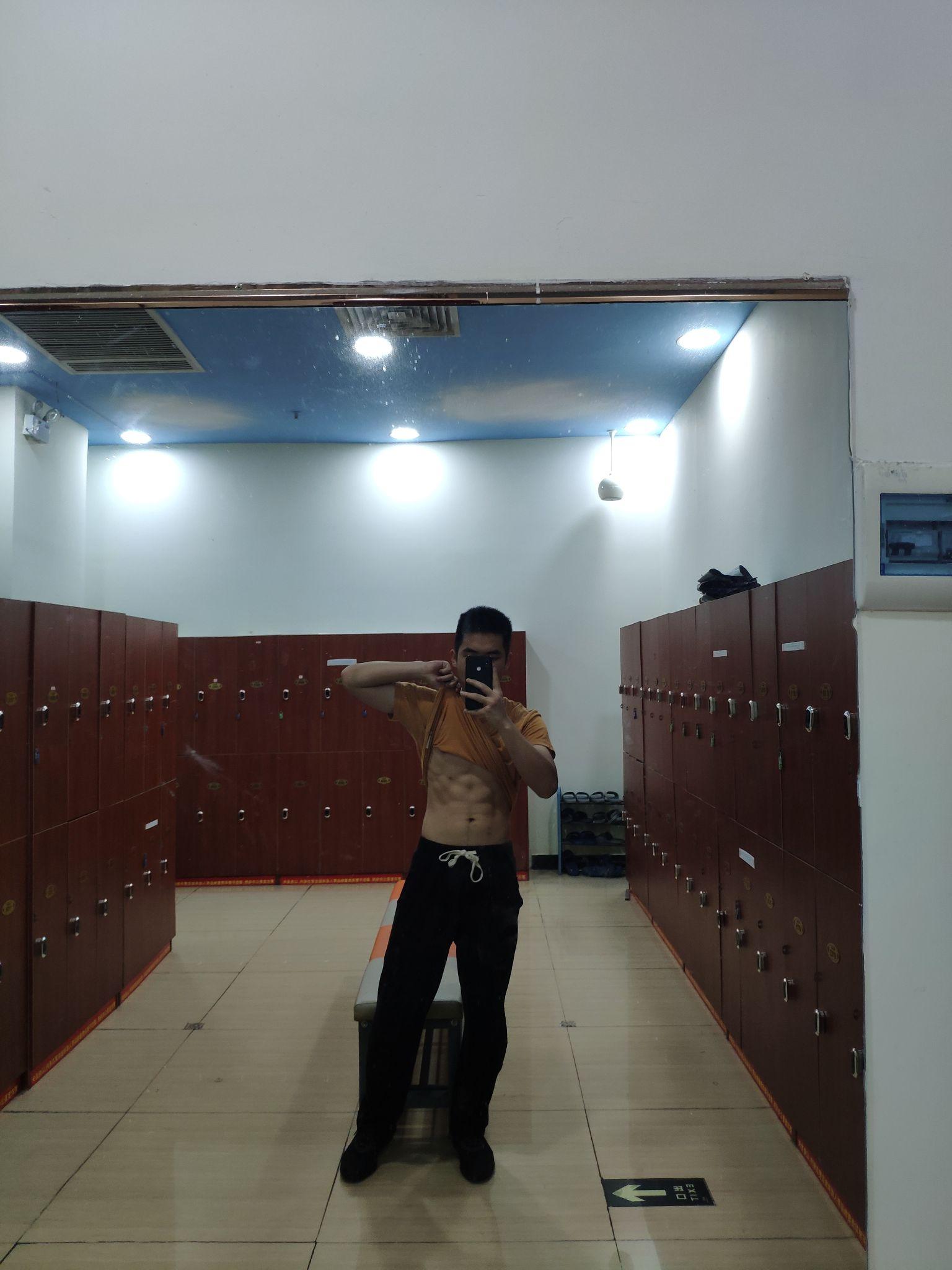 00后有腹肌是什么感受