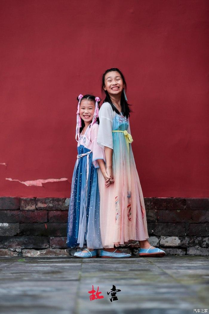 奔驰glb45后包围毕业,遇见紫禁城中最可爱的女孩 - 知乎