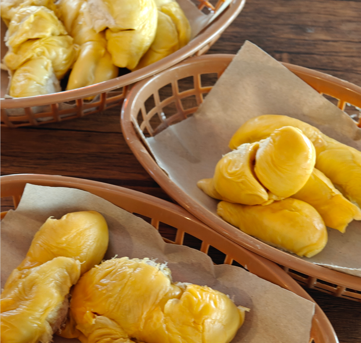 今年三亚榴莲成功挂果全国多地榴莲价格已降至最低每斤20元左右五一