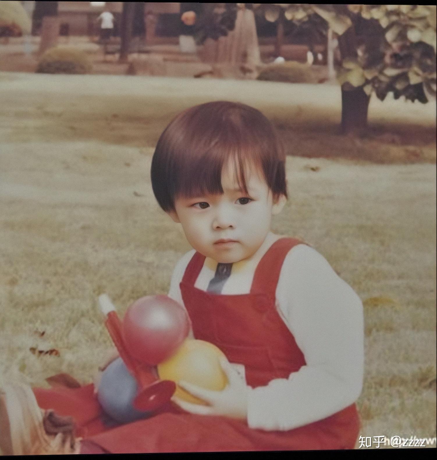 试着用ai修复了一下孙艺珍小时候的照片