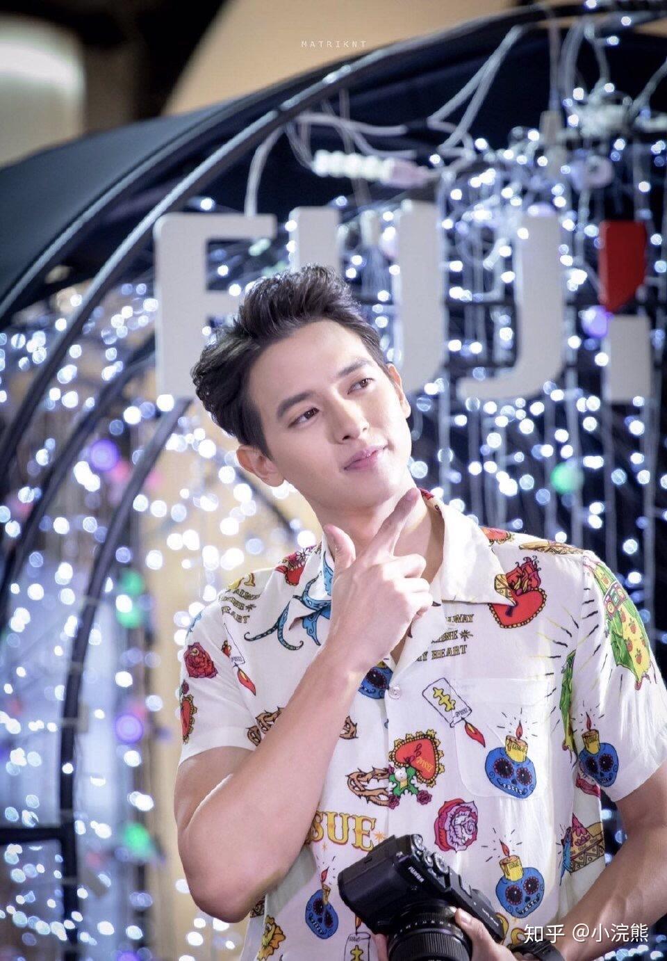 如何评价泰星吉拉宇唐思苏克的长相? - 知乎