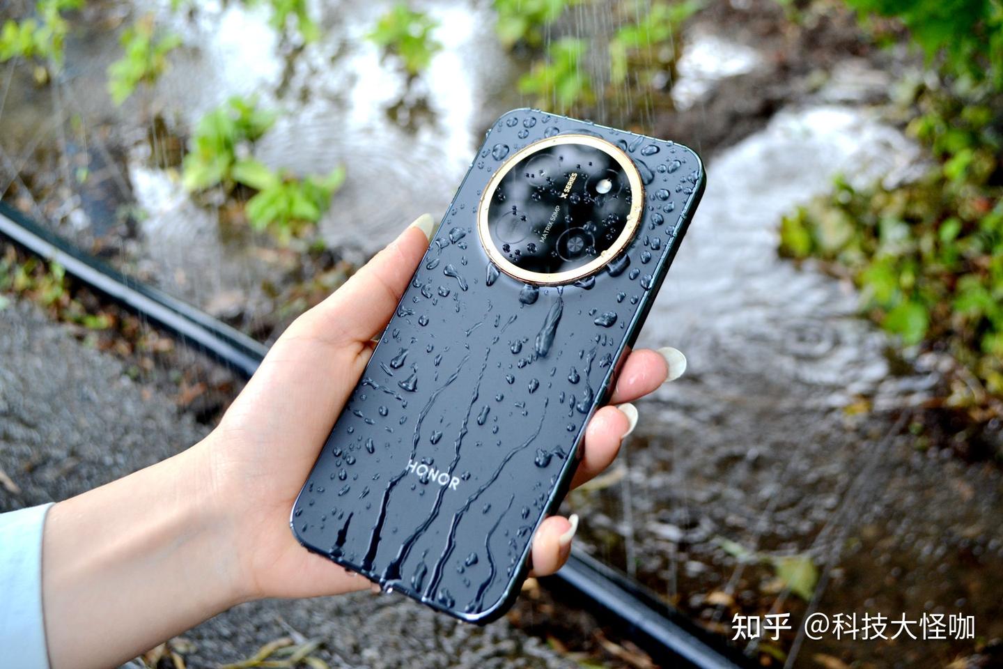 不吹不黑,只聊真实体验!电池突破11000mAh,荣耀X80 Pro Max首测