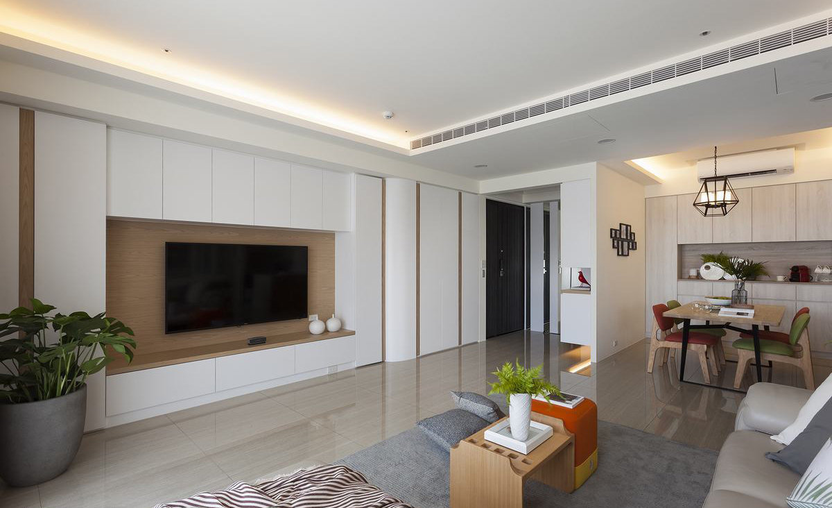 无主灯;如果是中央空调可以局部做吊顶,不要整个空间满吊顶会压低层高