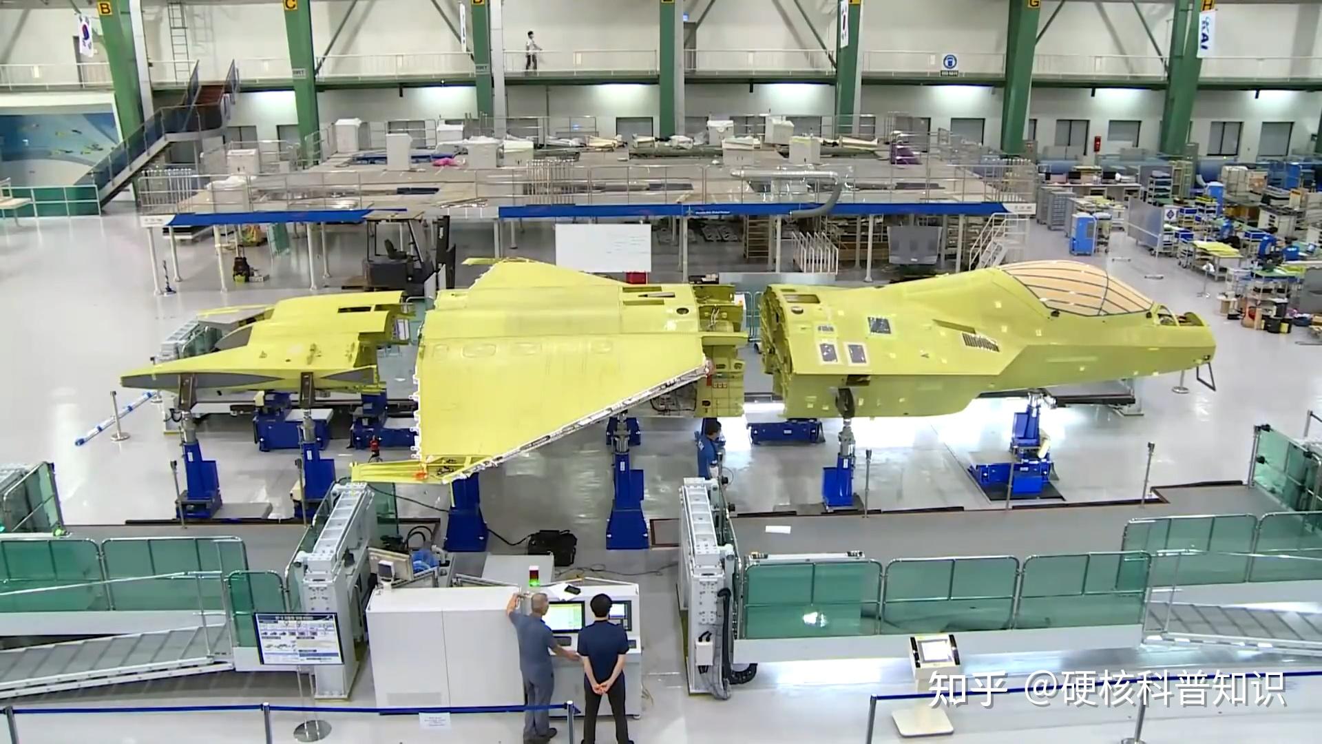 歼-20脉动生产线一年可能至少生产150架,而且我们最初版本的歼-20战机