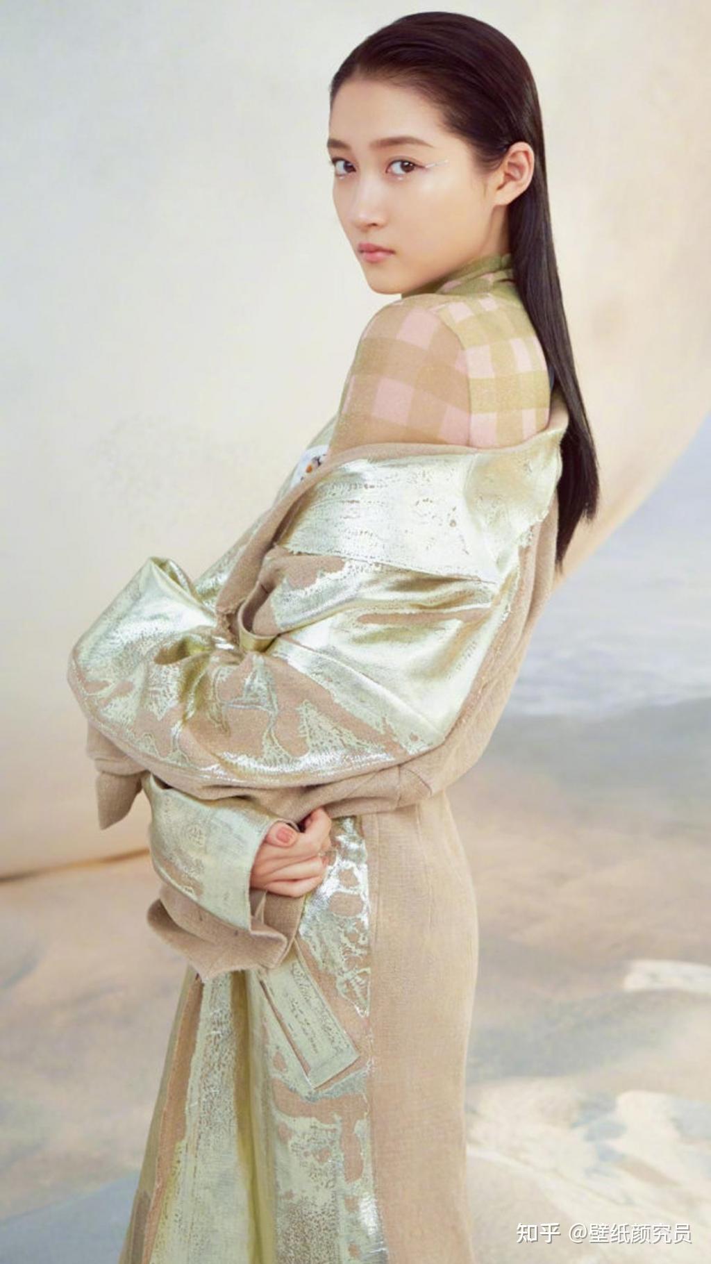 关晓彤的哪些图片让你觉得特别养眼? - 知乎