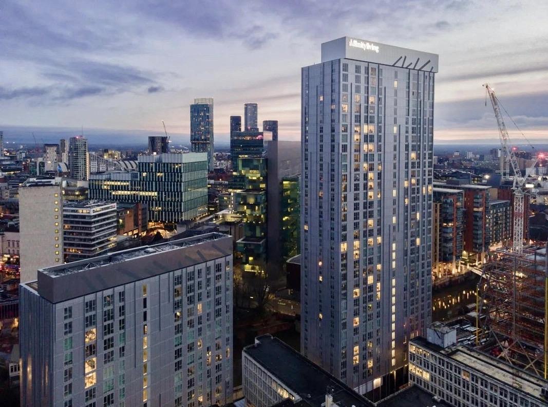 拉德芳斯巴黎(法兰克福(德国金融中心))金丝雀码头伦敦(金融城