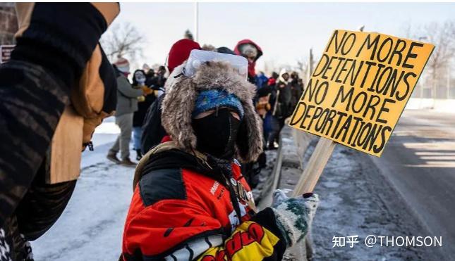 美国海关与边境保护局仓库暂居计划美移民与海关执法局暴力执法合并引发争议：一场多重矛盾的集中爆发 知乎 
