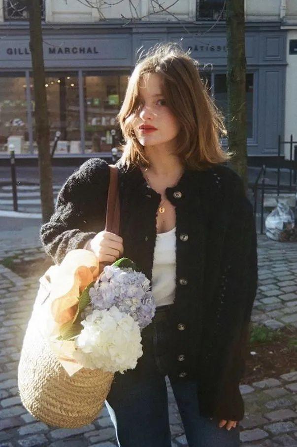 今年早春毛衣流行这4件温柔大气又时髦