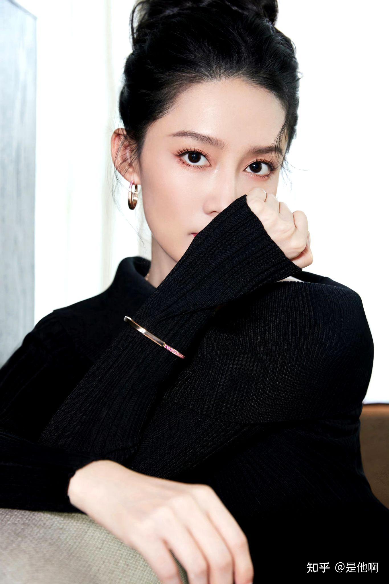 怎样评价李沁这个演员