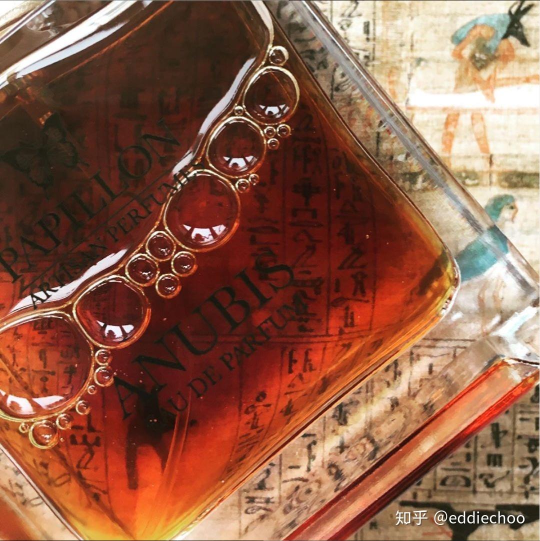 译文致papillon蝴蝶工匠现代沙龙香水的金字塔顶