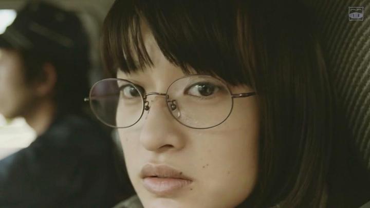 二重生活一个人需要隐藏多少秘密才能巧妙地度过一生