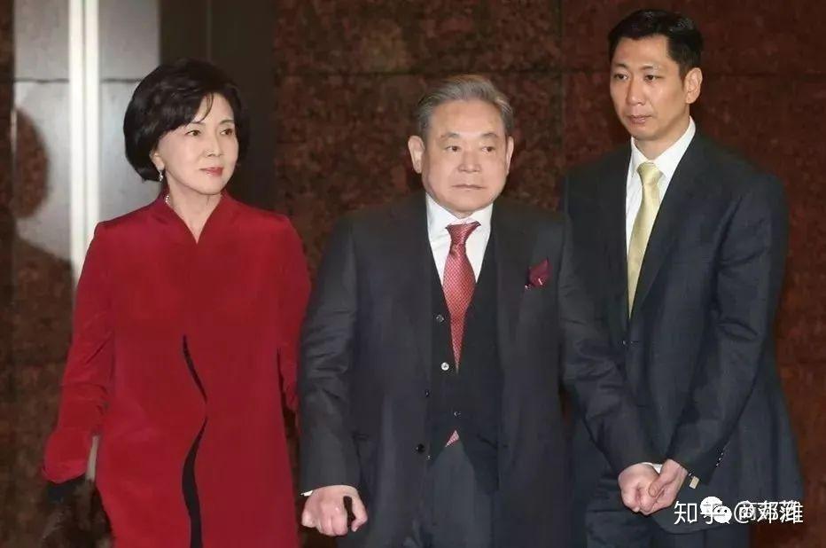 74 豪门千金嫁"太子爷",离婚后开启人生第二春长子李在镕的婚姻也是