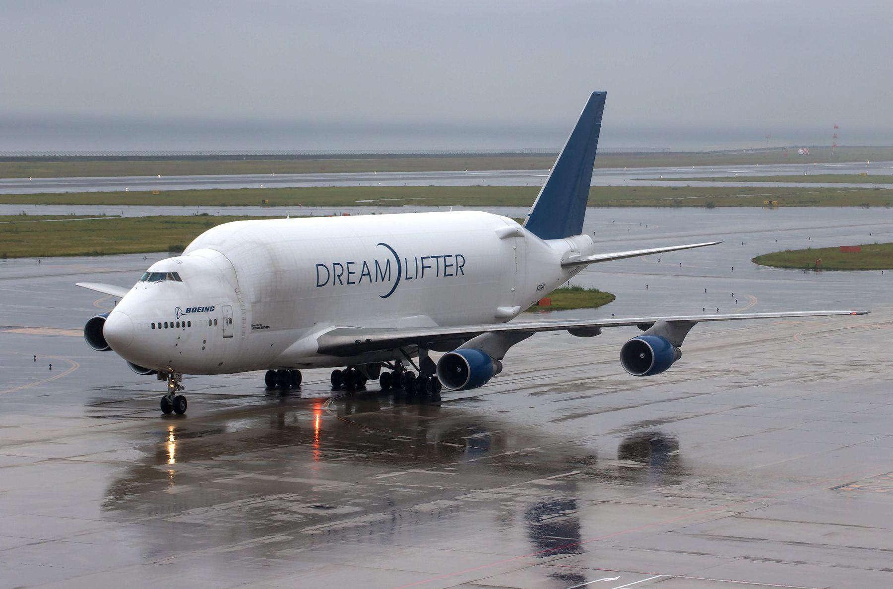 空客a330-700l这架飞机外形合理性如何,安全系数与常见客机比如何?