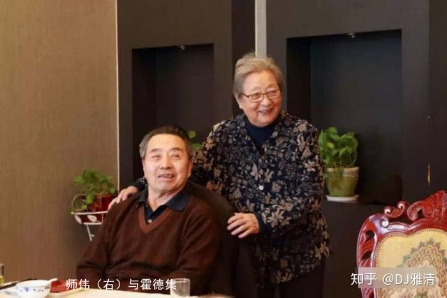 袁霞来了,张勇手来了,金迪也来了,老艺术家们新年聚会,场面好温馨!