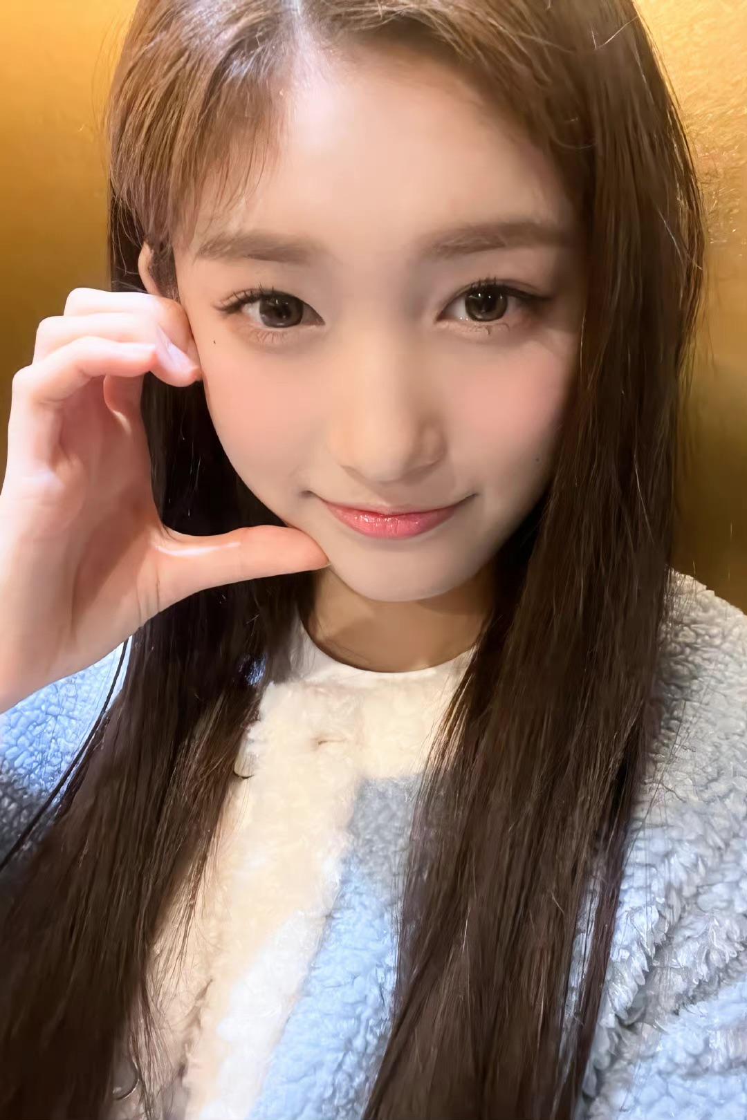 有没有ive李瑞的神图啊? - 知乎