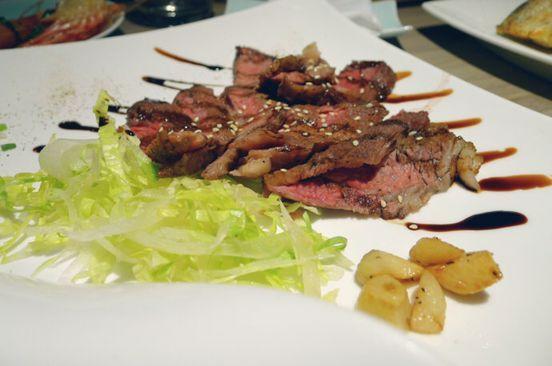 牛肉怎么切好吃又嫩 v2-dff2856b639f9748d4cf4ef1b4f8f196_r.jpg