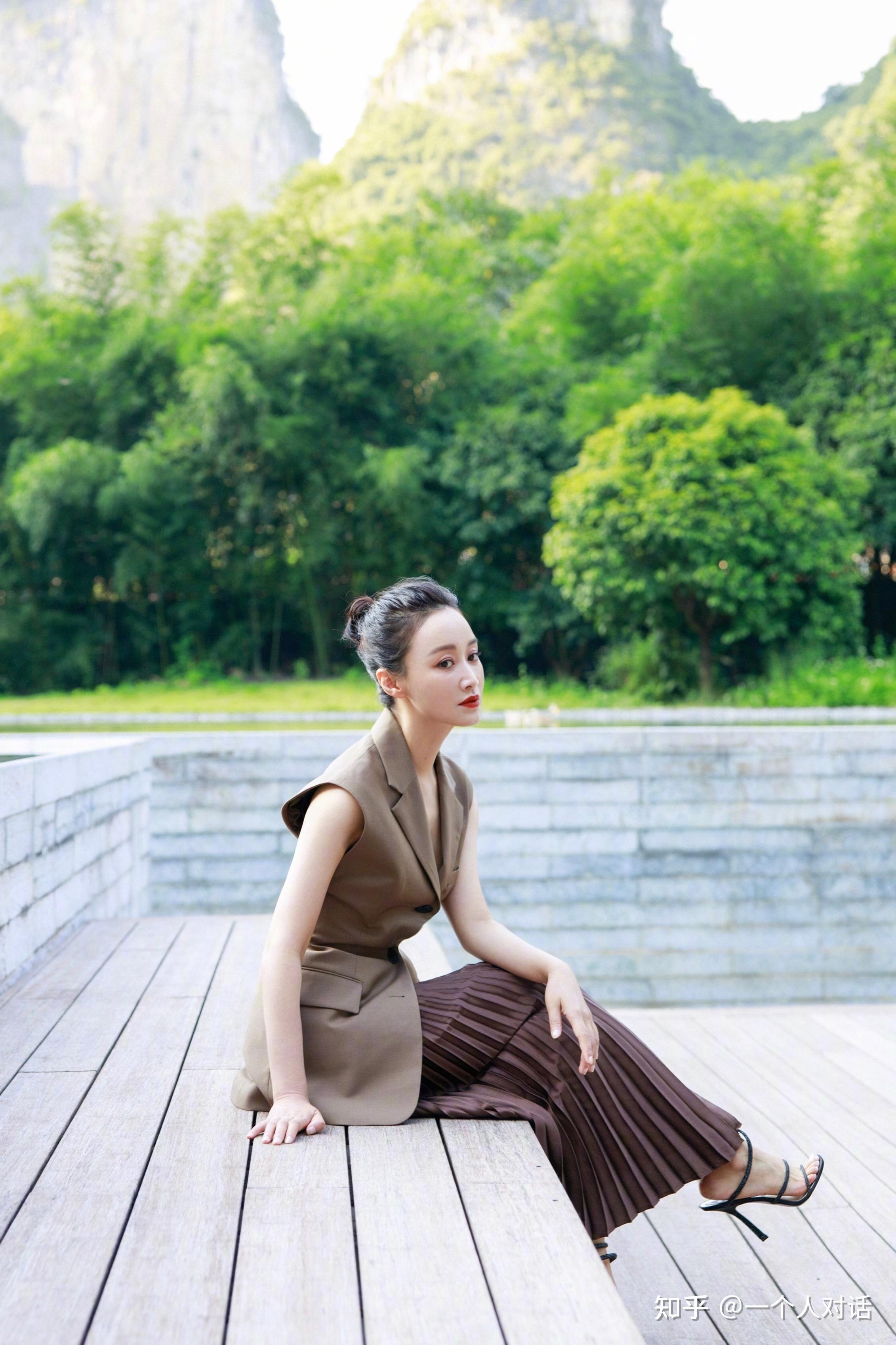 赵子琪美脚玉足美足美腿生图