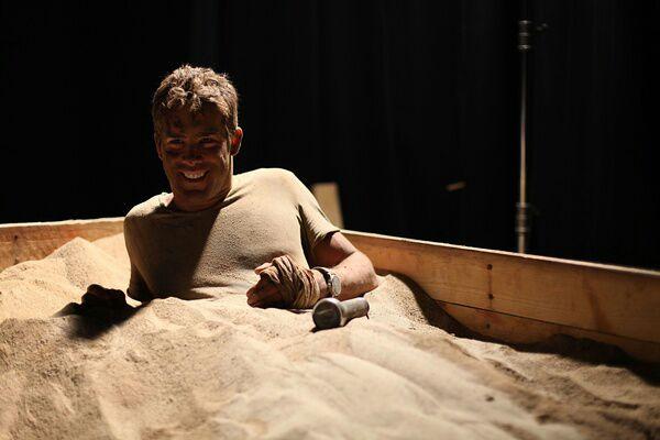 如何评价电影活埋