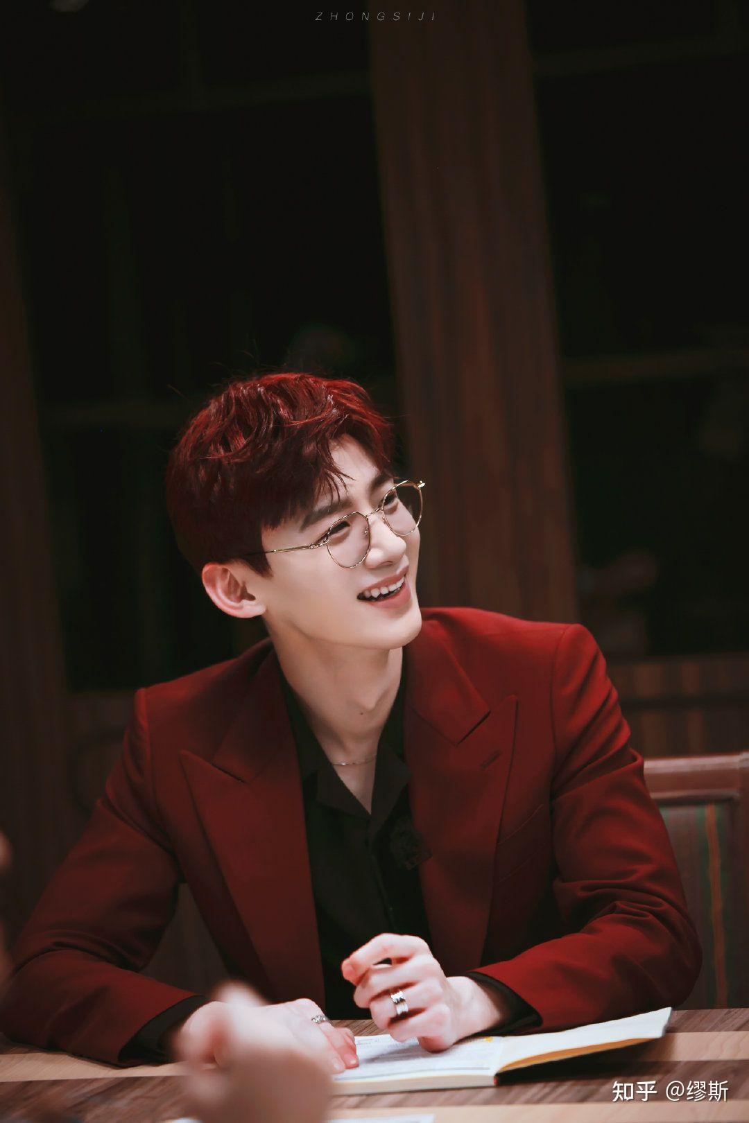 有没有白鸽能发发白敬亭的神图/夸夸我们白白? - 知乎