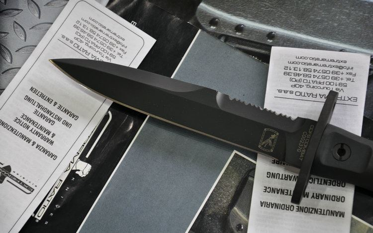 极端武力3909combat黑色全刃带背齿武装战斗直刀