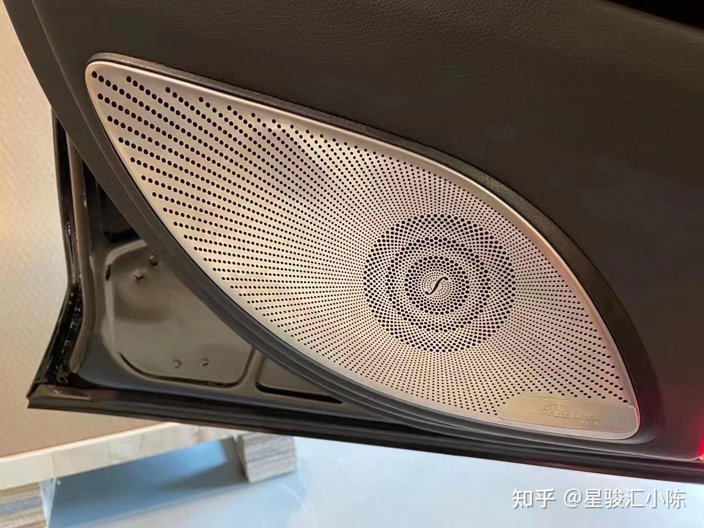 21年款奔驰e300l升级大柏林之声音响全套23喇叭2功放每个声音引起内心