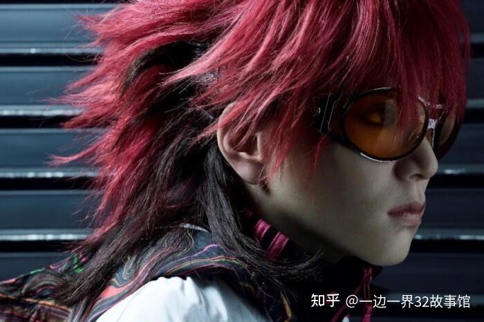 (hide松本秀人)这就是yoshiki,坚韧,努力,发着光的艺术家,同时也很