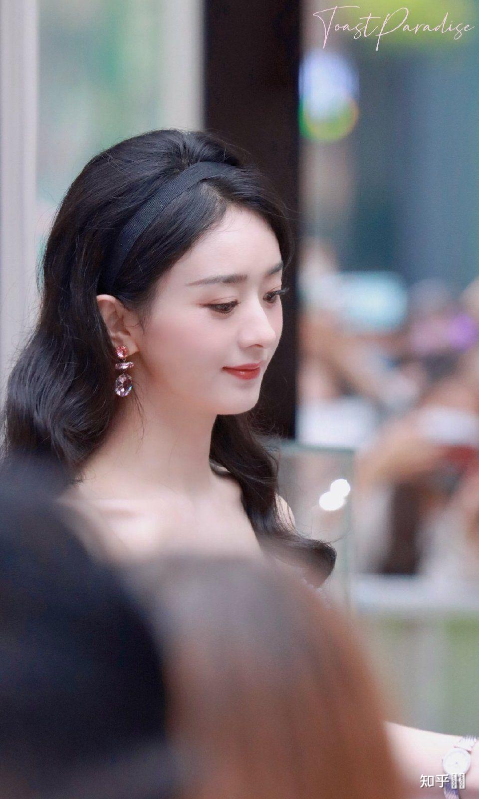 赵丽颖真的跑过龙套吗? - 知乎