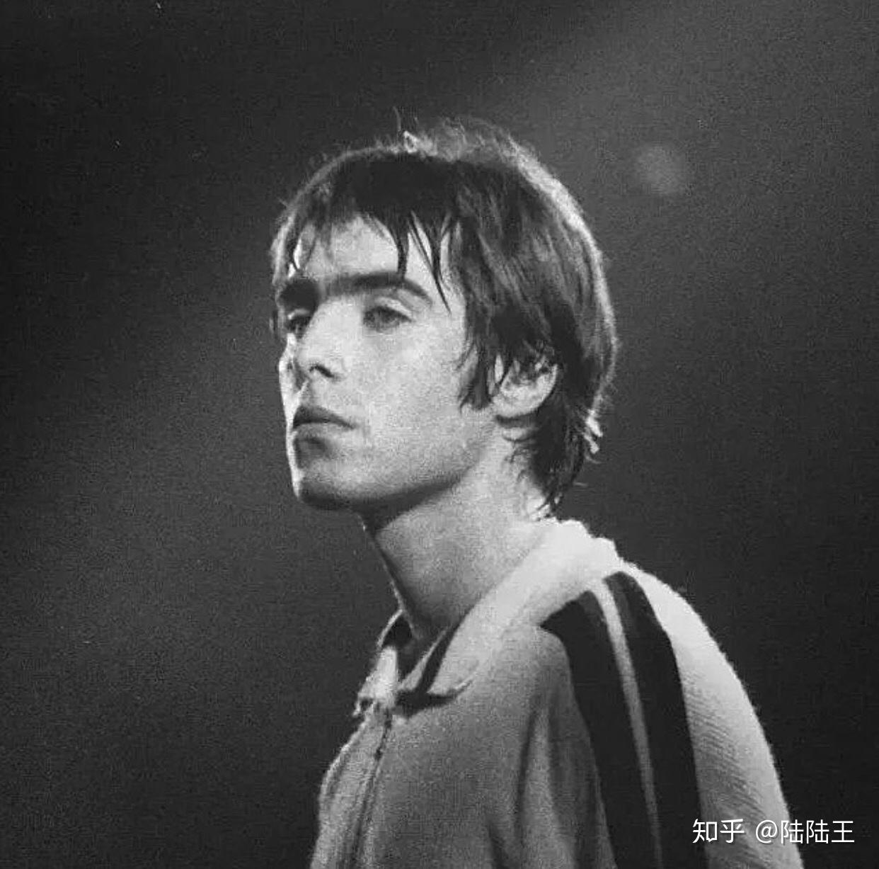 如何评价oasis主唱liam的颜值