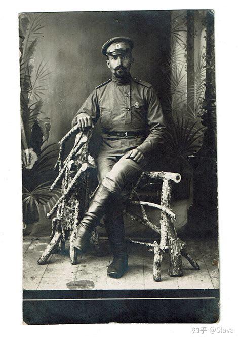 苏联以及沙俄时期有实行过如图所示的侧开襟套头衫军服么? - 知乎