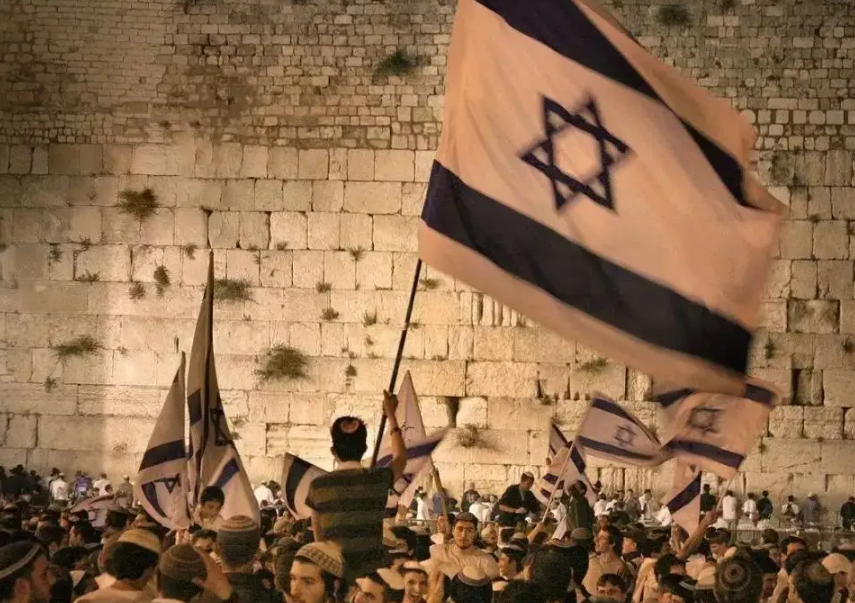 的"锡安"原指耶路撒冷附近的锡安山,在圣经中,锡安象征着以色列的土地