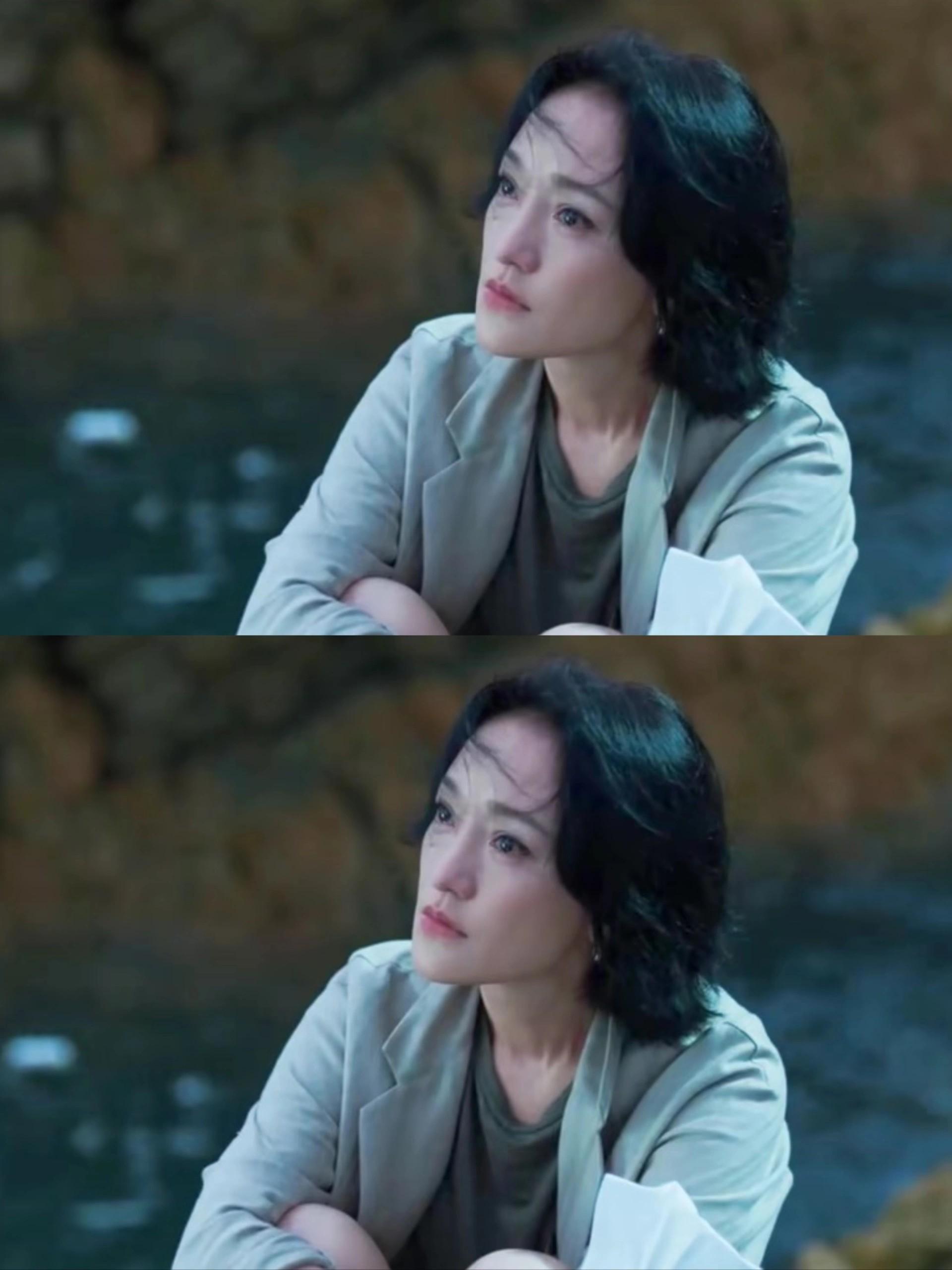 周迅凭借电视剧《不完美受害人》「林阚」一角获得第 29 届白玉兰奖