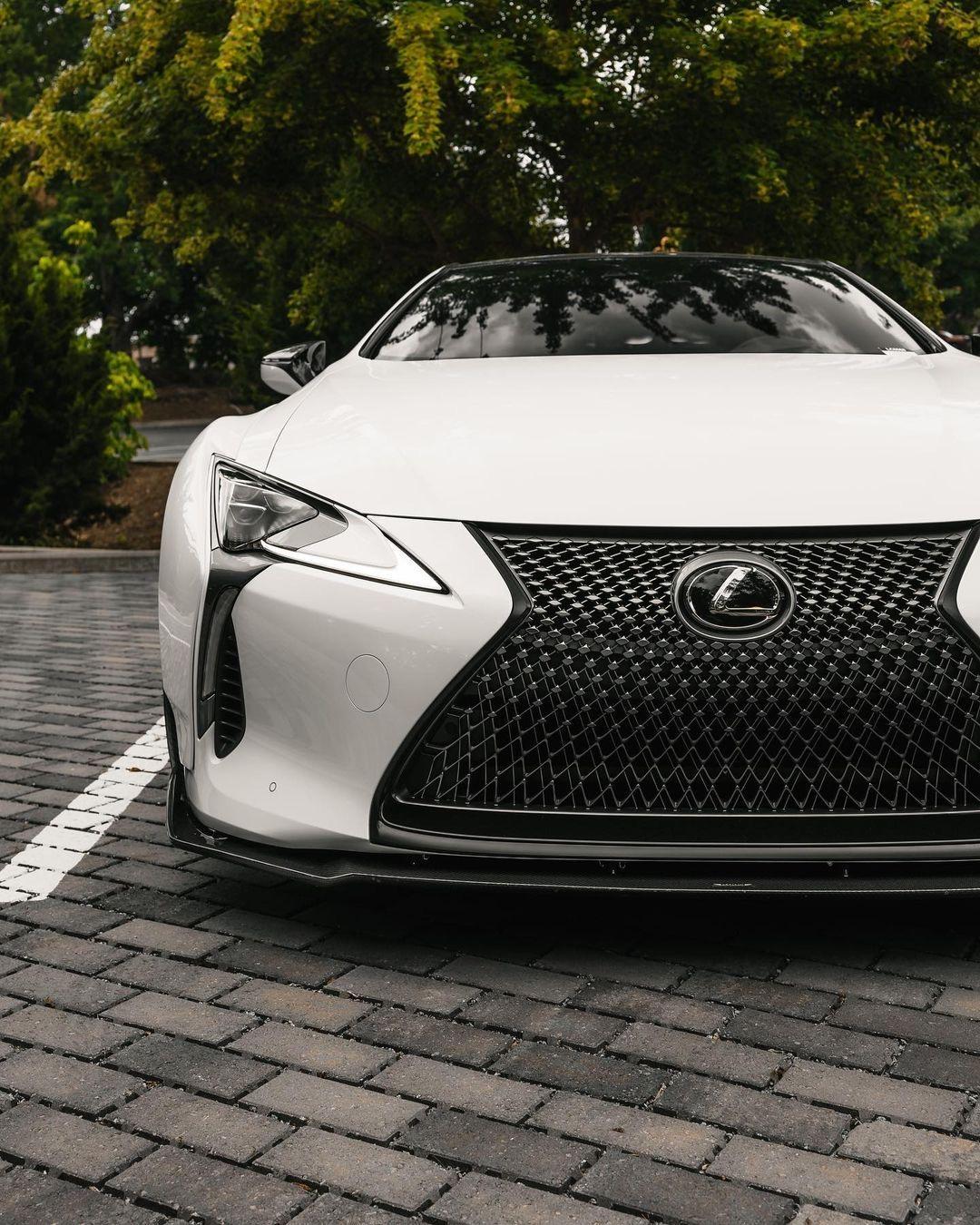 暴躁与平顺完美融合雷克萨斯lc500