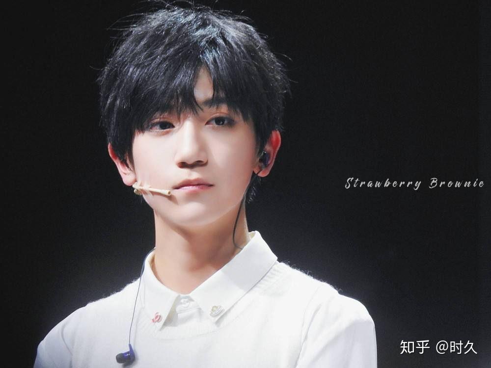 为什么时代峰峻家族那么多人去影视部但目前只有三人谁能帮我科普一下