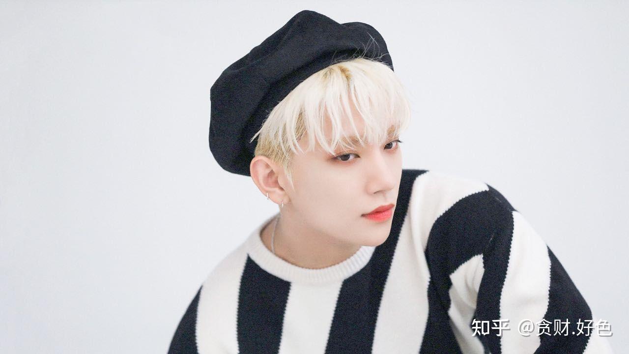 【seventeen】克拉们喜欢次人的哪个发色,我喜欢荣的黑发,圆的紫发,啵