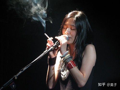 怎样理解张悬歌曲《喜欢》最后一句“而我不再觉得”? - 知乎